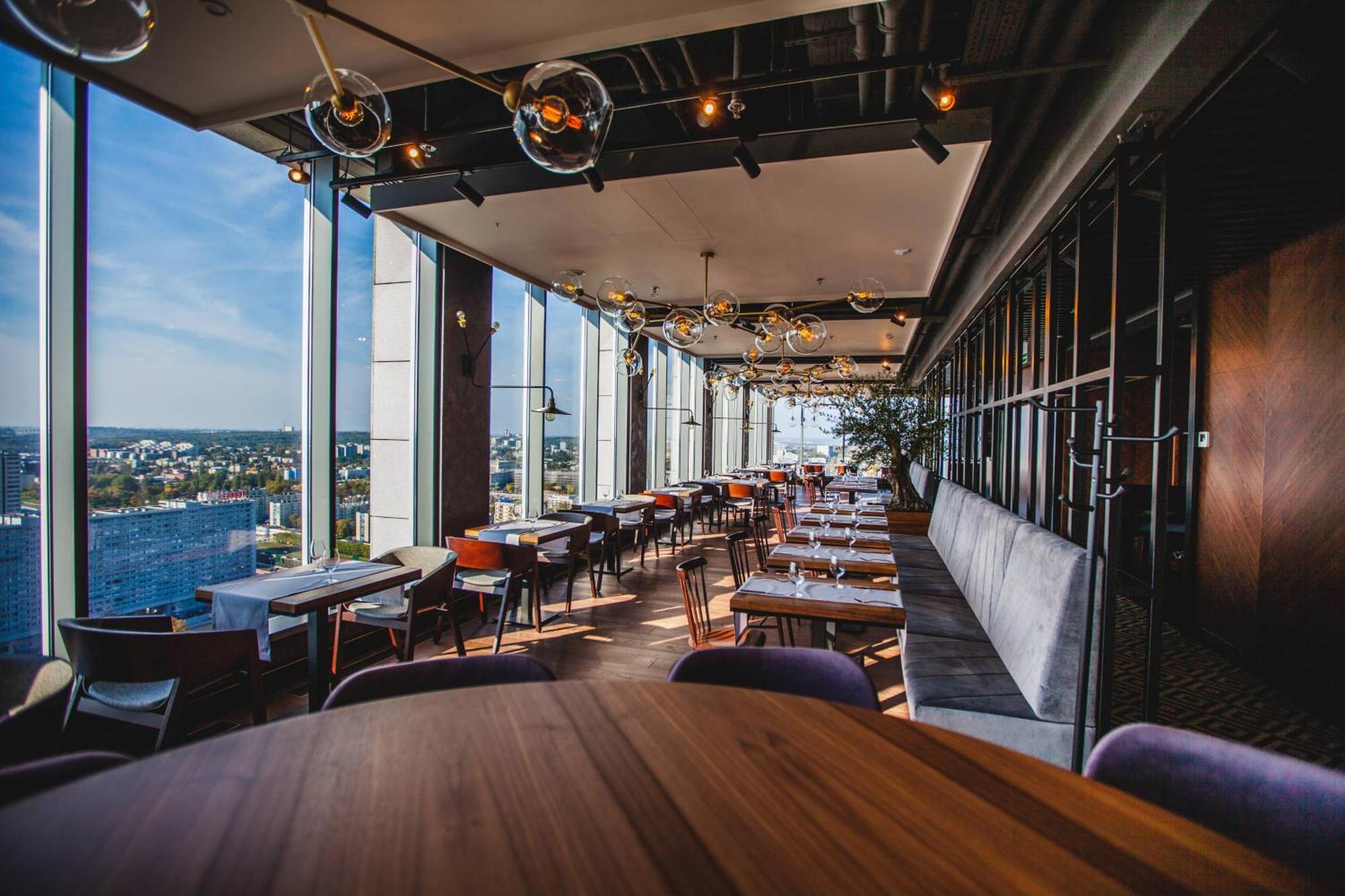 Courtyard By Marriott Katowice City Center Exterior photo
