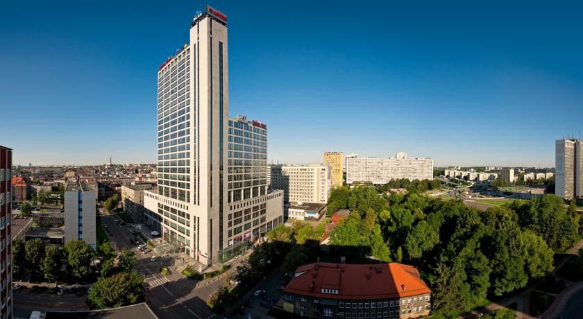 Courtyard By Marriott Katowice City Center Exterior photo