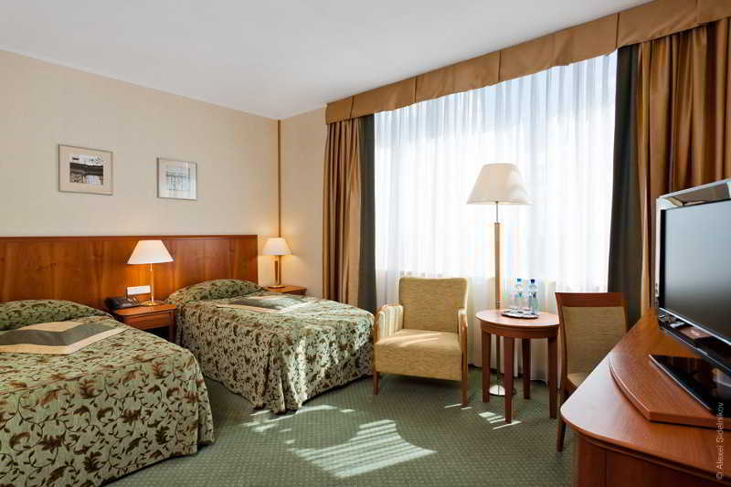Courtyard By Marriott Katowice City Center Exterior photo